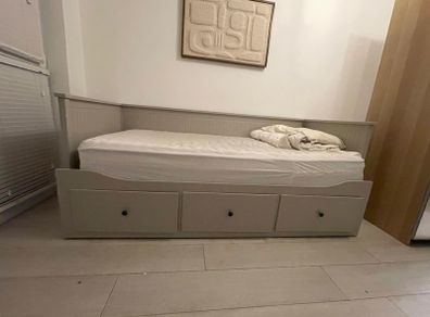 Ikea Hemnes day bed