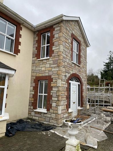 Bricklayer stonemason available