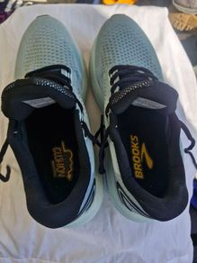 brooks glycerin 21 size 8.5
