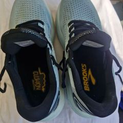 brooks glycerin 21 size 8.5
