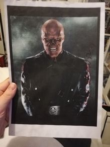 Hugo Weaving Autograph