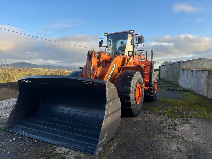 Doosan DL500 Wheel Loader