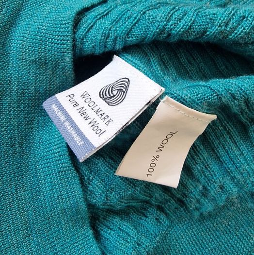 Castle of Ireland teal green cable knit wool jumper. Size 10-12. e90 RRP