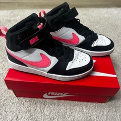 Nike Court Borough Mid 2
