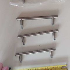 Cabinet handles