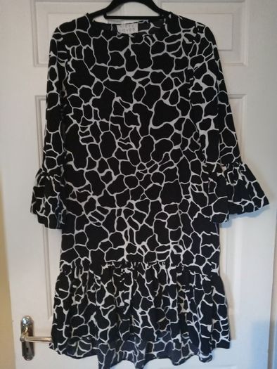 Libby Loves dress