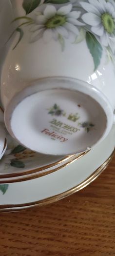 Vintage pretty Duchess Felicity 454 bone china