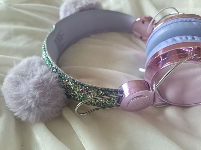 Claires Purple Sparkle Headphones