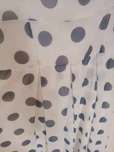 womens dress size M/L