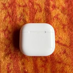 Apple AirPods 4