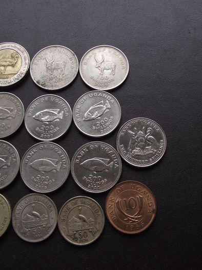 A Lot of 22 coins from Uganda (1966-2022)