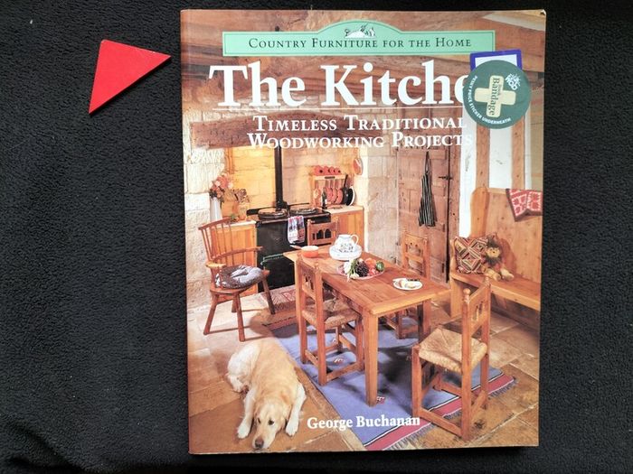 B00K_Kitchen Woodwork Projects