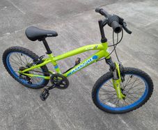Kids muddyfox mountain bike. Suit 6-8 yr old.