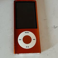 iPod nano BROKEN
