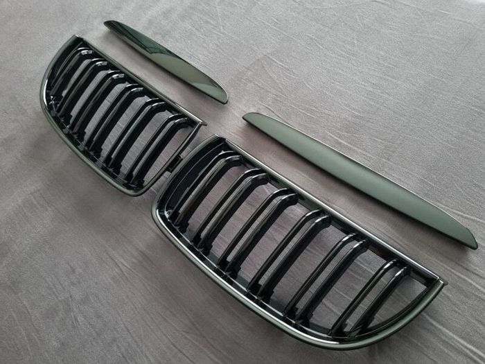 BMW 3 Series E90 E91 Pre-Lci Gloss Black Kidney Grilles Brand New