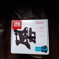 One For All WM2251 Swivel TV Wall Mount - Fits 13" to 40"