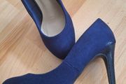 Shoes/M &amp; S Court Shoe .. Size: 3.5 UK .. Colour: Navy