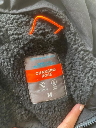 2 Dry Robes (XL & M)