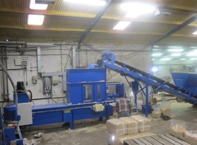 Wood shavings baler