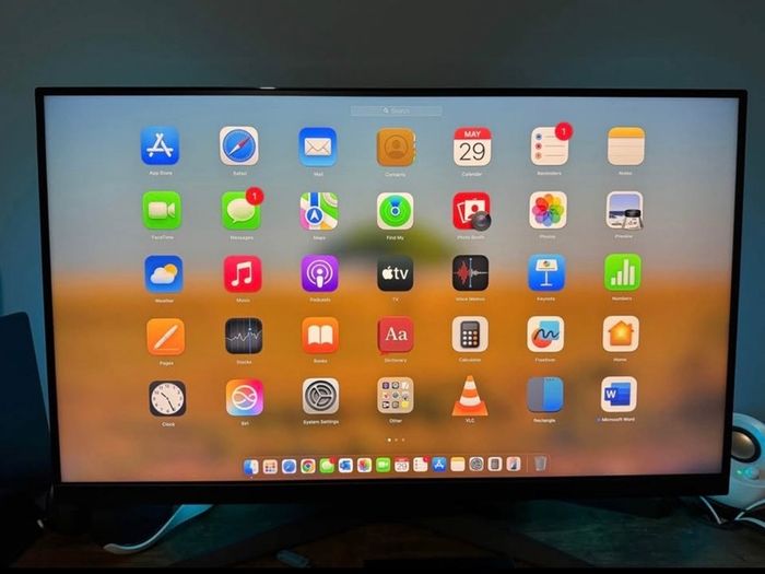 32 Inch 4K LG UltraGear UHD Gaming Monitor- 32GR93U-B