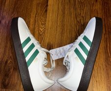 Adidas mens trainer UK7.5