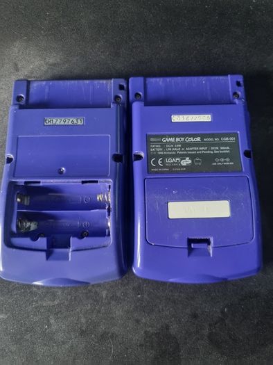 Gameboy color and games including Pokemon Games - CHECK DESCRIPTION FOR WHAT IS LEFT