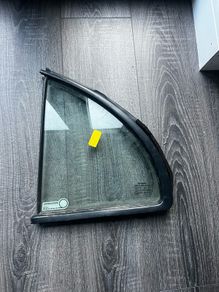 Left Rear Quarter Window - Nissan Micra K13