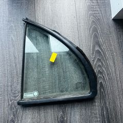 Left Rear Quarter Window - Nissan Micra K13