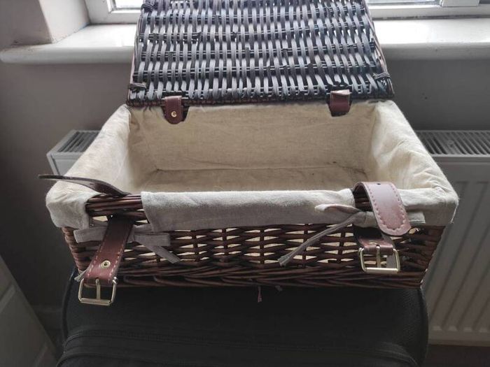 Beautiful Wicker Picnic Basket
