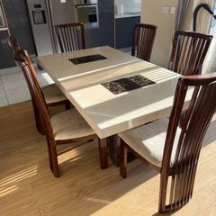 marble dining table