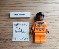 lego idea034 mae jemison, set 21312 women of nasa