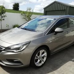 Opel Astra SRI Touring 2017