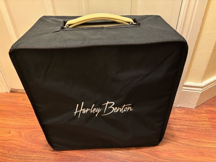 Harley Benton Tube 15 amp