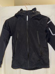 Next waterproof jacket 6-7y.