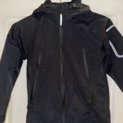 Next waterproof jacket 6-7y.