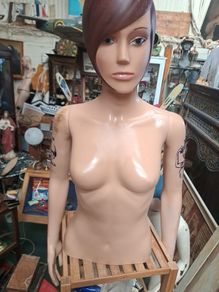 Female Mannequin Bust