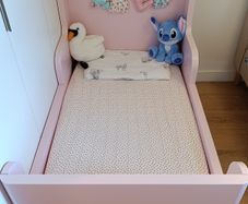 Kids extendable bed+ mattress