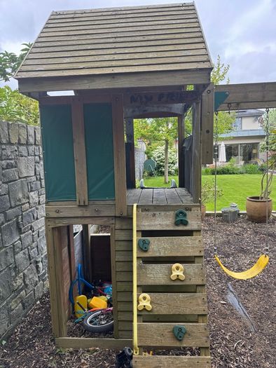 Play/Tree House