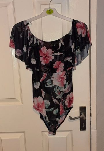 New Look Mesh Floral Bodysuit
