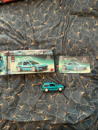 Mattel honda civic with manuals