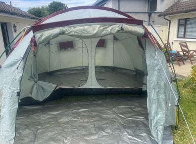 8 man tent plus extras