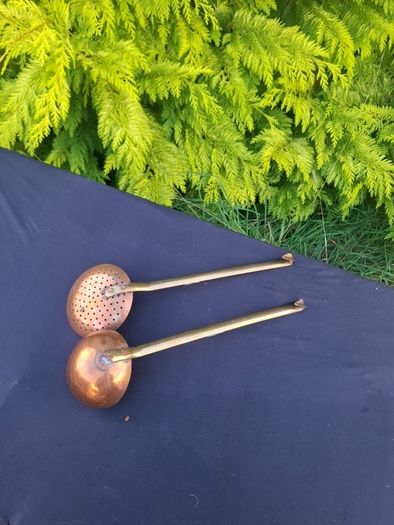 By post only copper laddle and strainer