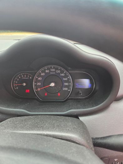 2012 Hyundai i10 Deluxe Plus