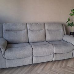 3 seater power recliner sofa
