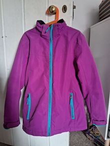 Ski jacket for age 10