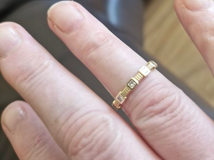 Diamond ring