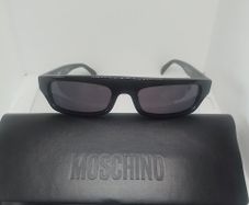 Moschino Sunglasses Ladies with Case and Cloth Free Postage