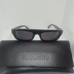 Moschino Sunglasses Ladies with Case and Cloth Free Postage