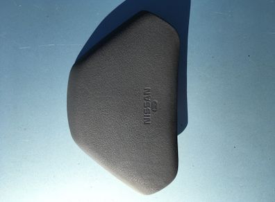 classic / vintage nissan micra k10 steering wheel centre trim