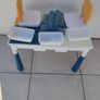Kids table Image 3